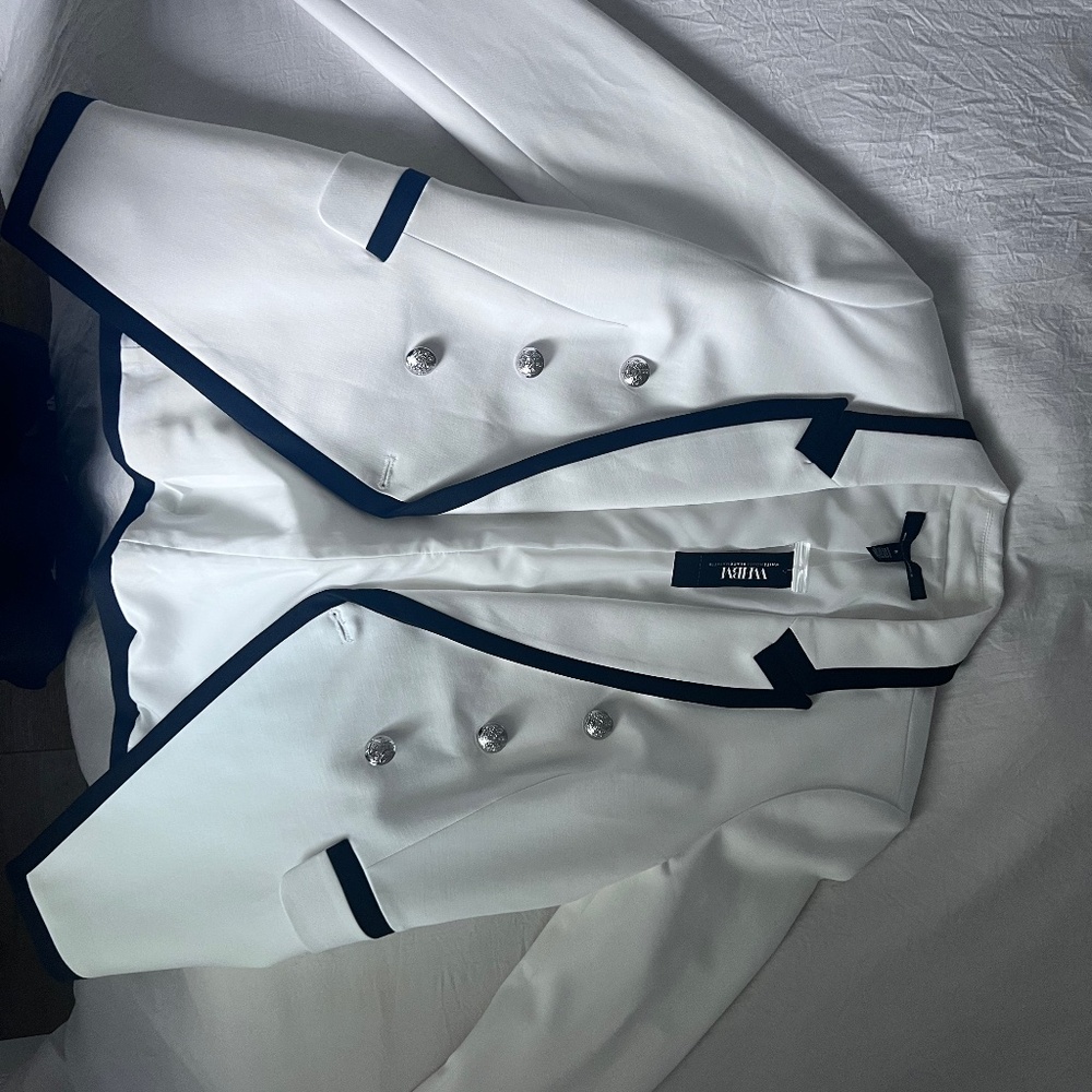 White House Black Market White Blazer